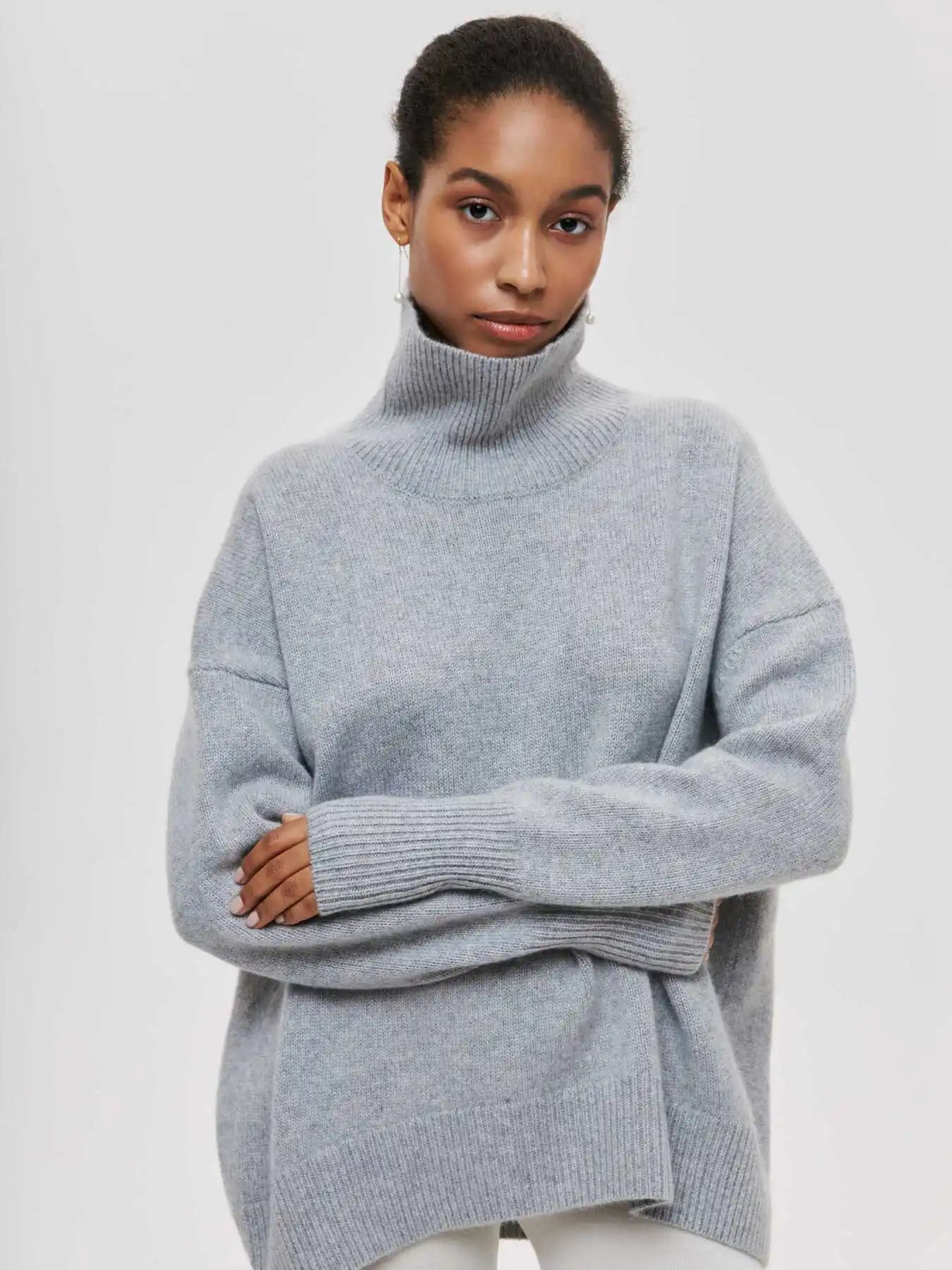 Olivia | Sweater with Turtleneck