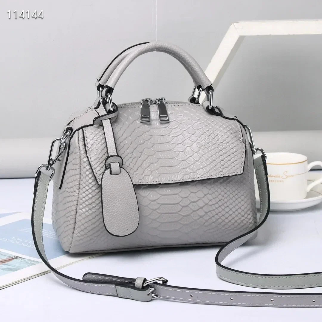 Ellen | Elegant Handbag with Crocodile Print