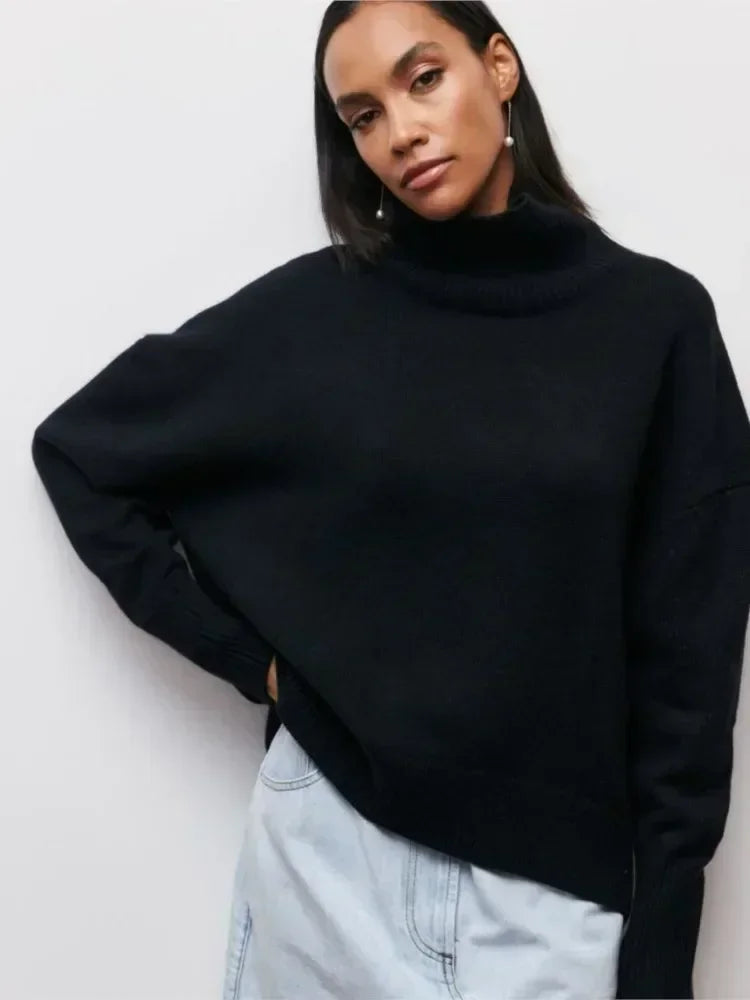 Olivia | Sweater with Turtleneck